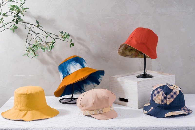 Taiwan Green Craft Certification Goodwill Hat - Five-piece set of links to introduce the natural dyeing of seasonal corners - Hats & Caps - Cotton & Hemp Multicolor