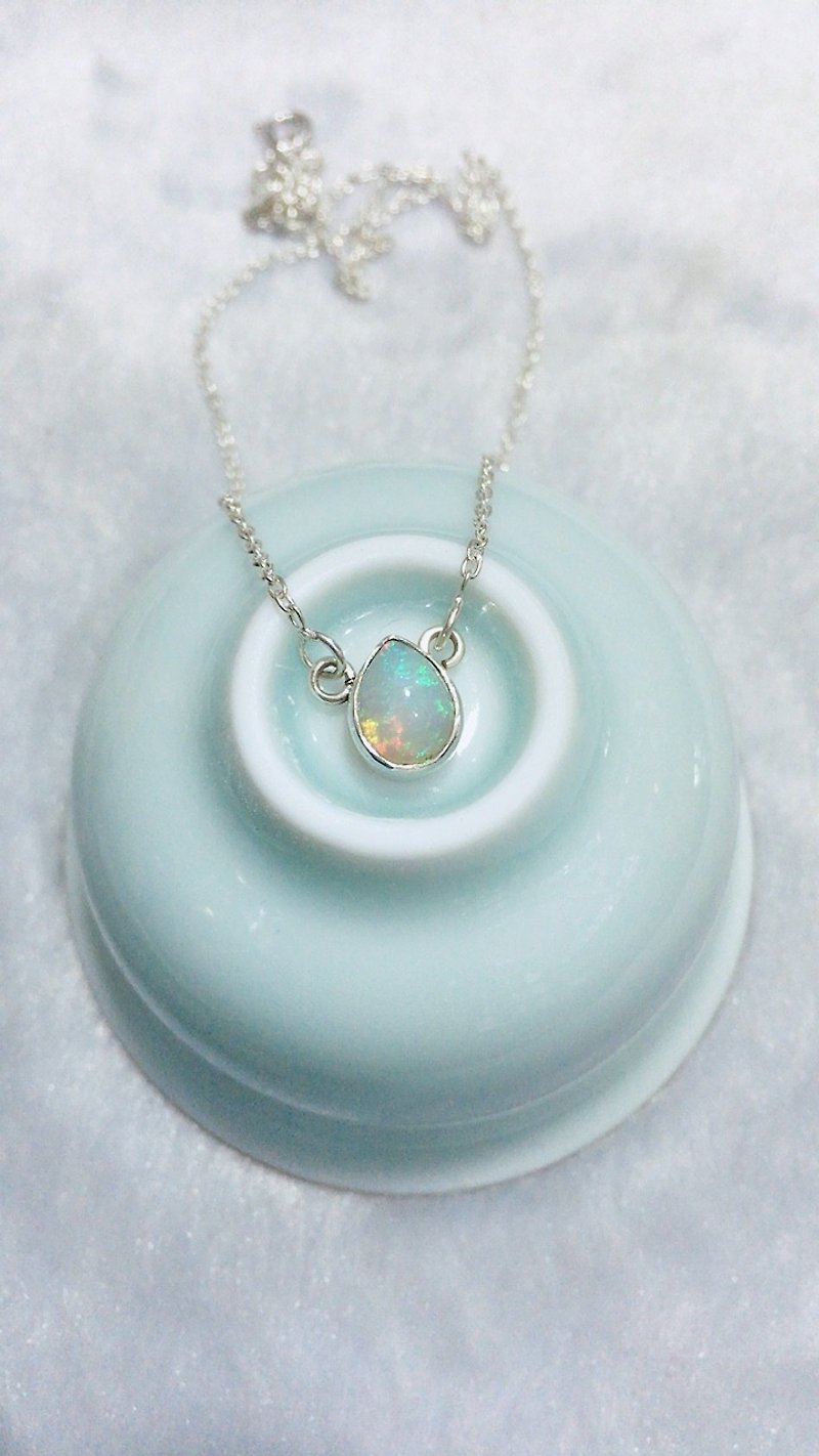 Opal Pendant Handmade in Nepal 92.5% Silver - Necklaces - Gemstone 
