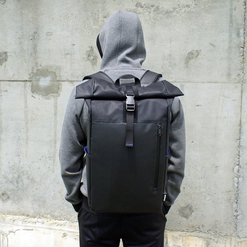 限量試售 / CP值破表 / dday M+1 BACKPACK / 防水背包 / 格鬥黑 - 後背包/背包/書包 - 防水材質 黑色