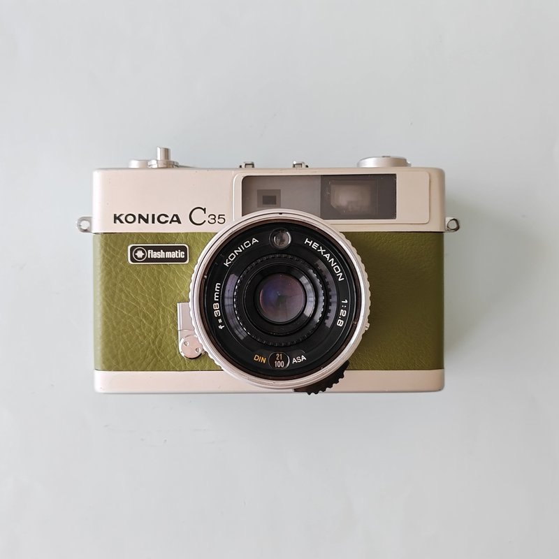 復古 Konica C35 底片相機-抹茶綠皮革款 - 相機/拍立得/底片相機 - 其他金屬 綠色