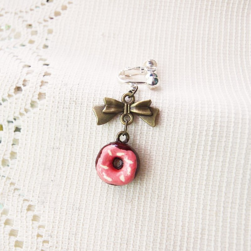 Donuts earring - Earrings & Clip-ons - Clay Pink
