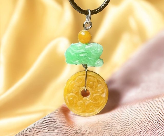 Carved deals jade necklace