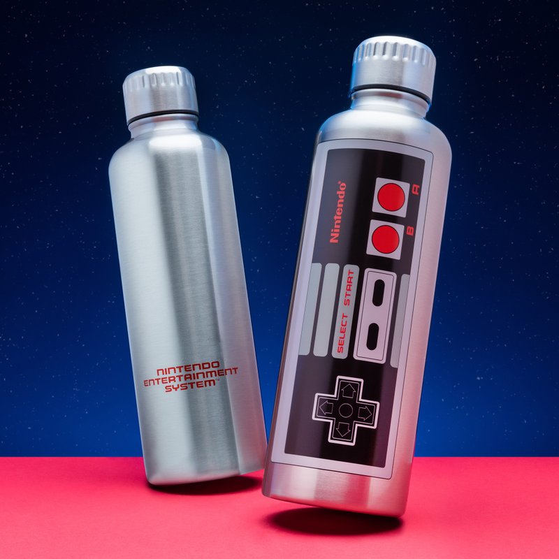 Official Nintendo Licensed NES Water Bottle - กระบอกน้ำร้อน - โลหะ สีเงิน