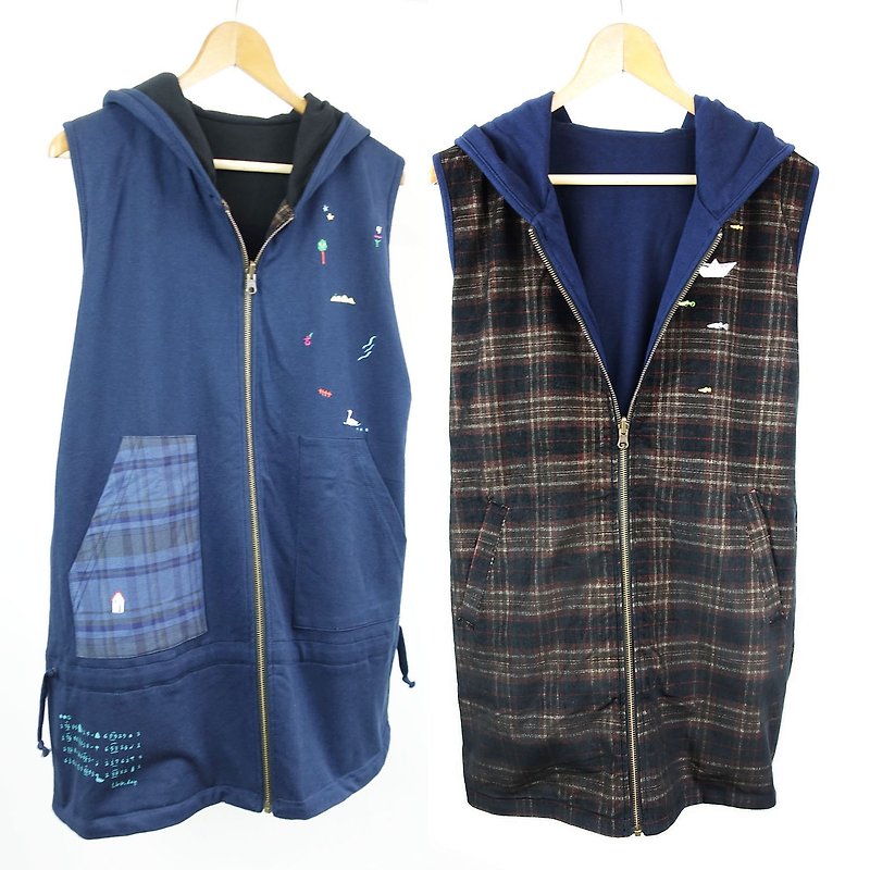 Creek + paper boat water grass / double-sided wear vest zipper jacket - เสื้อแจ็คเก็ต - ผ้าฝ้าย/ผ้าลินิน สีน้ำเงิน