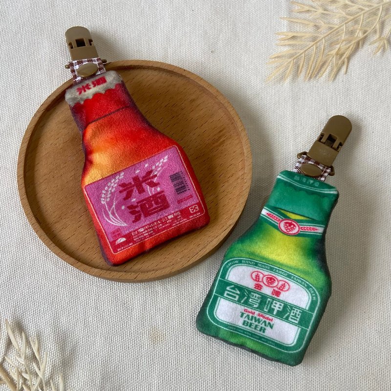 Original peace charm bag/Taiwanese classic-beer/rice wine - Omamori - Other Materials Green