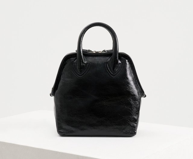 [mfnt] PLAY Crinkled ブラック牛革トートバッグ Play Crinkled Black 3Way Tote Bag (ITALY Cow Leather) mfnt