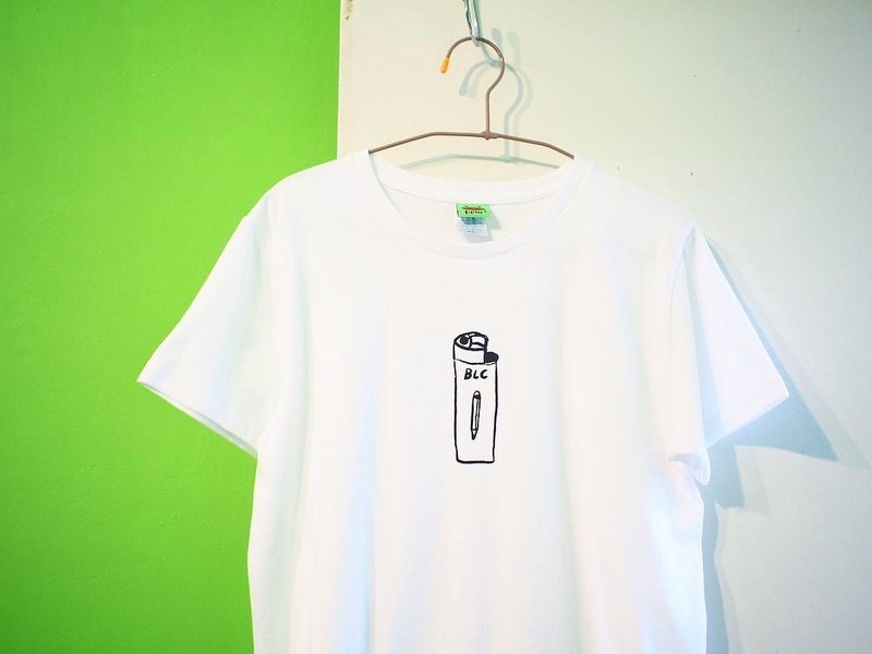 E*group T-shirt  打火機 - 帽T/大學T - 棉．麻 白色