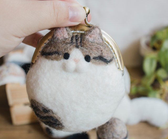 がま口キーホルダー手編み猫ちゃん