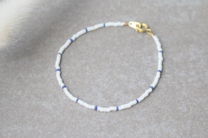 Glass Bracelet 1117 - Like You - สร้อยข้อมือ - เครื่องเพชรพลอย สีน้ำเงิน
