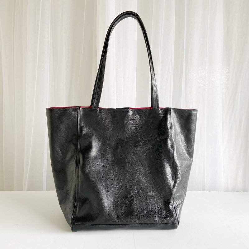 [Limited quantity] Goat leather simple tote L, black, A4 size storage, lightweight - กระเป๋าถือ - หนังแท้ สีดำ