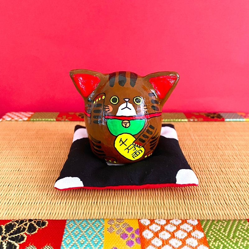 Lucky Cat [Large] Kijitora - Items for Display - Clay Brown