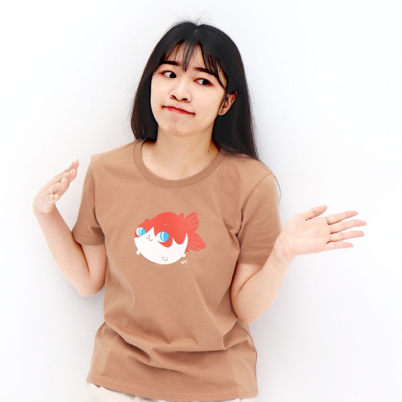 babyfishcat - Tisha unisex shirt - เสื้อยืดผู้หญิง - ผ้าฝ้าย/ผ้าลินิน สีนำ้ตาล