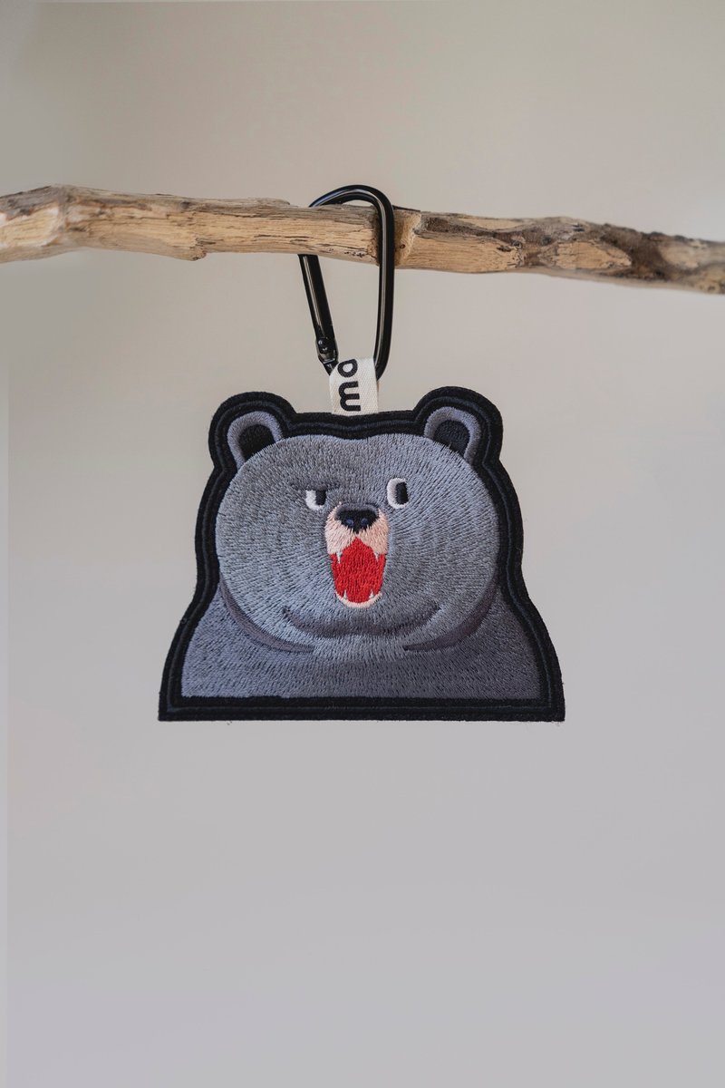 Customized embroidery tag-Black Bear - พวงกุญแจ - งานปัก สีดำ