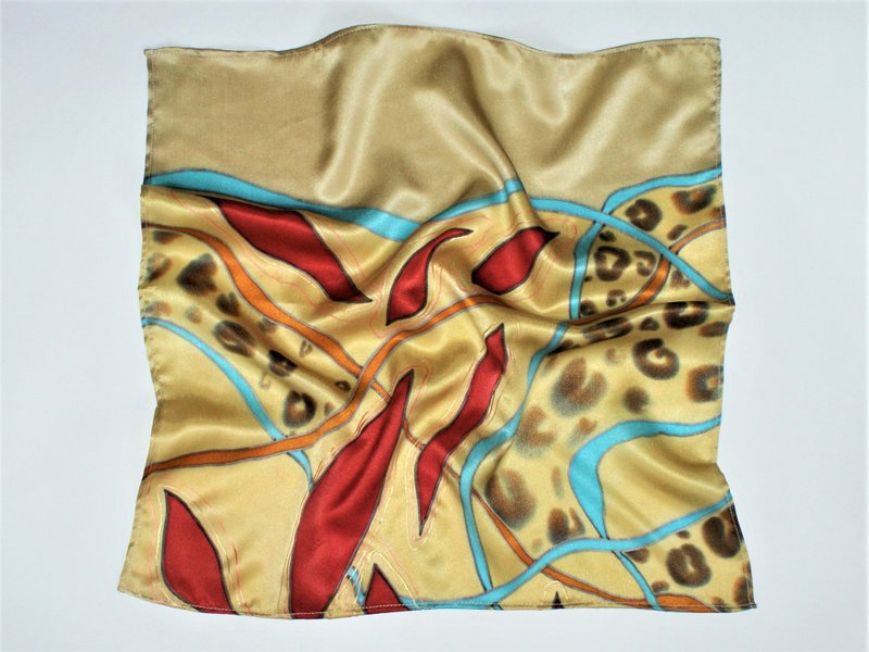 Small square silk neck scarf Red and gold silk scarf hand painted batik - 絲巾 - 絲．絹 金色
