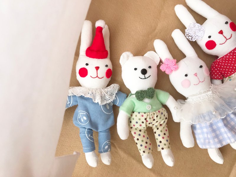 Handmade doll : Little rabbit doll  Robert - 公仔/玩偶 - 棉．麻 紅色
