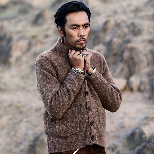 SOARIN獨立復古原創男裝 SOARIN保暖羊絨青果領純色針織毛衣外套(223M501)