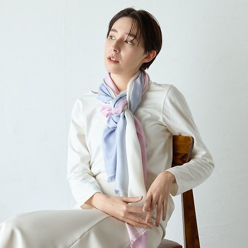 MOTHERHOUSE 三色細緻絲質圍巾-薰衣草(數量有限 售完為止)