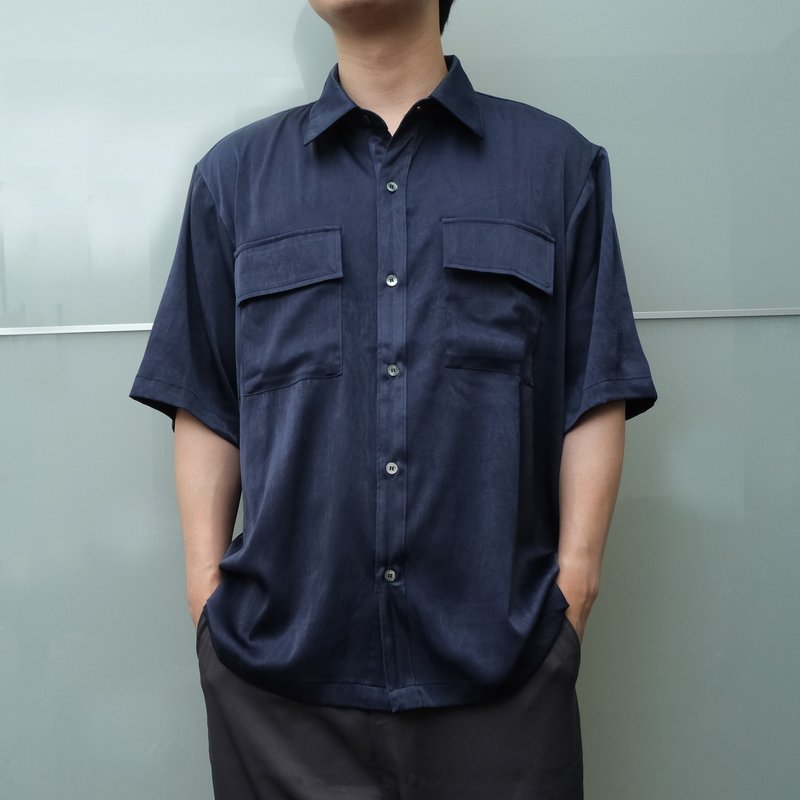 KAIKAI - AEON - Dark pattern double pocket short-sleeved shirt - เสื้อเชิ้ตผู้ชาย - เส้นใยสังเคราะห์ สีน้ำเงิน