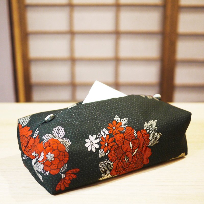 [All-inclusive] Standard face paper cover (dark green ancient red flower × red) Tissue cover