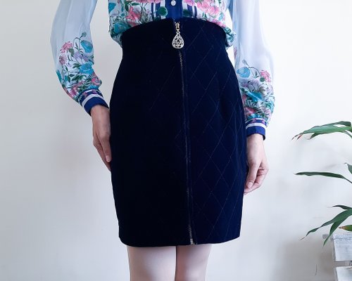 Navy velvet pencil skirt best sale