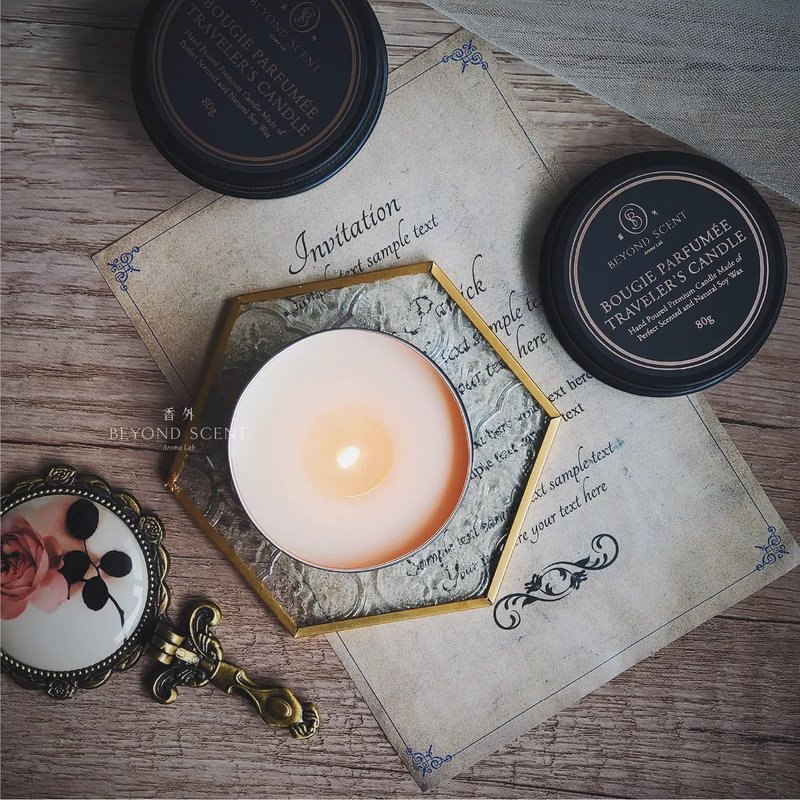 Retro travel scented candle 80g - เทียน/เชิงเทียน - ขี้ผึ้ง ขาว