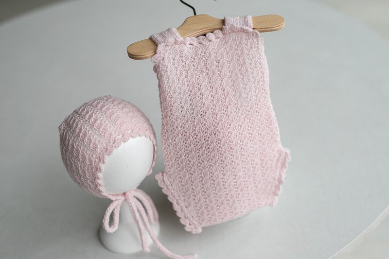 Pink bodysuit for newborn girls: the perfect outfit for a little girl - เครื่องประดับ - โลหะ สึชมพู