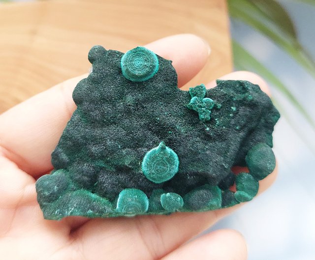 コンゴ産 ベルベットマラカイト原石 特選品】コンゴ産ベルベットマラカイト原石-010水晶クラスター、天然石