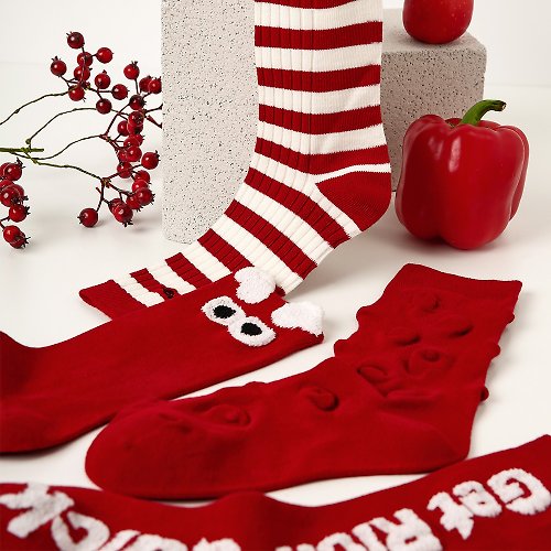 NBNO 紅色襪子龍年五雙禮盒襪 冬季棉中筒紅襪子
