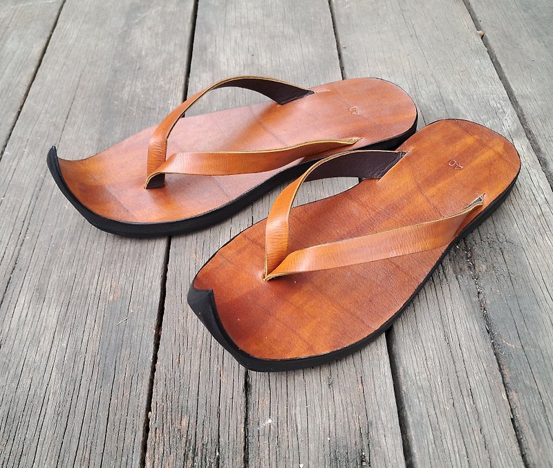 Tan sandals, flip flops, leather sandals, handmade sandals, flat sandals - 拖鞋 - 真皮 咖啡色