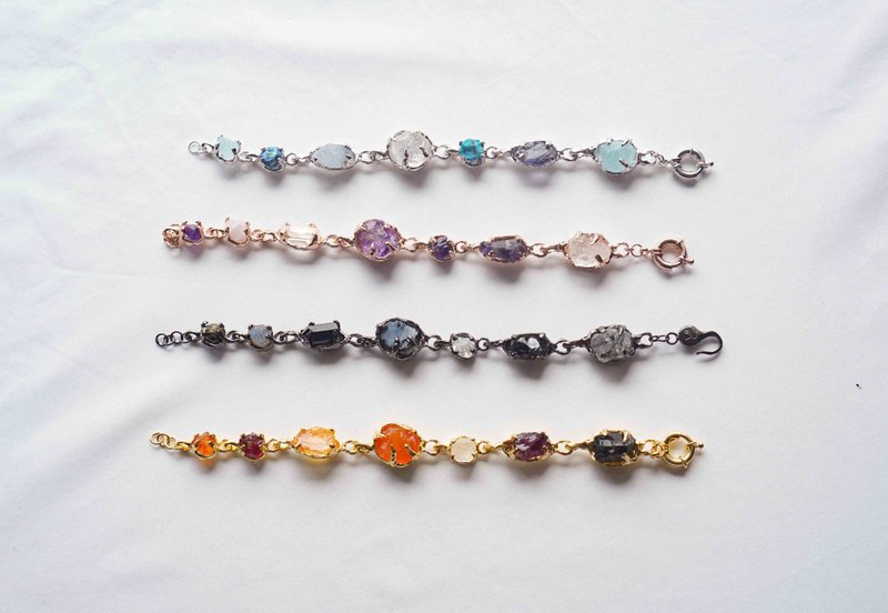 Hues Day Stone Bracelet - สร้อยข้อมือ - เครื่องประดับพลอย สีเงิน