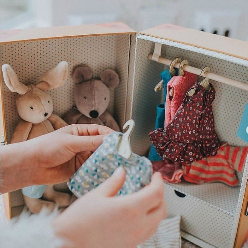 法國 Moulin Roty 小小衣櫥組 - 寶寶/兒童玩具/玩偶 - 其他材質 