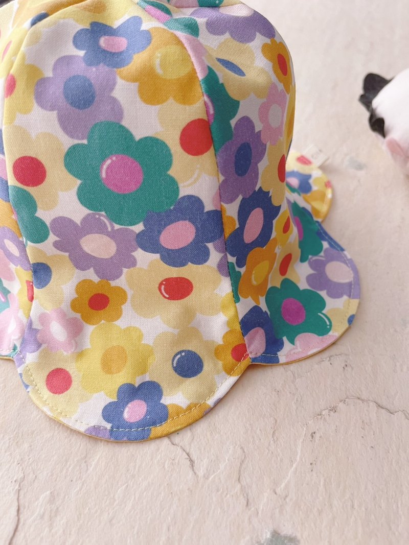 小百花盛開中     手工純棉遮陽花瓣帽/寶寶/幼童/親子用 - 嬰兒帽子/髮帶 - 棉．麻 多色
