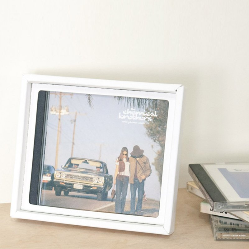 Replay Old Time. CD. Music Record Frame. Picture Frame. Photo Frame. Home Furnishing. Wedding Small Items - กรอบรูป - กระดาษ ขาว