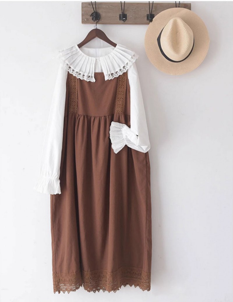 [Sori Zhihai] Sweet lace splicing Linen suspender skirt (in stock + pre-order) - One Piece Dresses - Cotton & Hemp Khaki