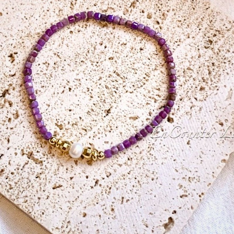 [Purple Moon] Purple Mica Pearl The opposite sex brings good luck to noble people and increases their performance - Bracelets - Crystal Purple