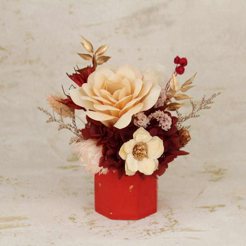 Jestone x JSwood New Year Flower Gift Gold Foil Marble Hinoki Flower Pot - Dried Flowers & Bouquets - Eco-Friendly Materials Red