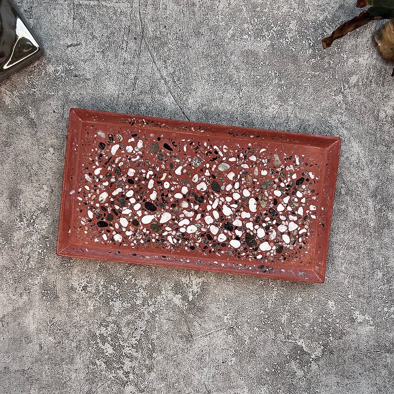 Terrazzo‧Stone Stone Storage Dish/Tray - Rectangular Dish (Old House Red) Stone Form - Serving Trays & Cutting Boards - Cement Red