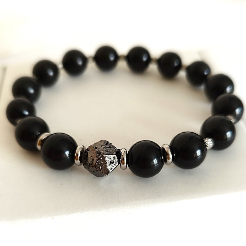Bracelet with semi-precious stone obsidian and Lava Jewelry Amulet - 手鍊/手環 - 半寶石 黑色