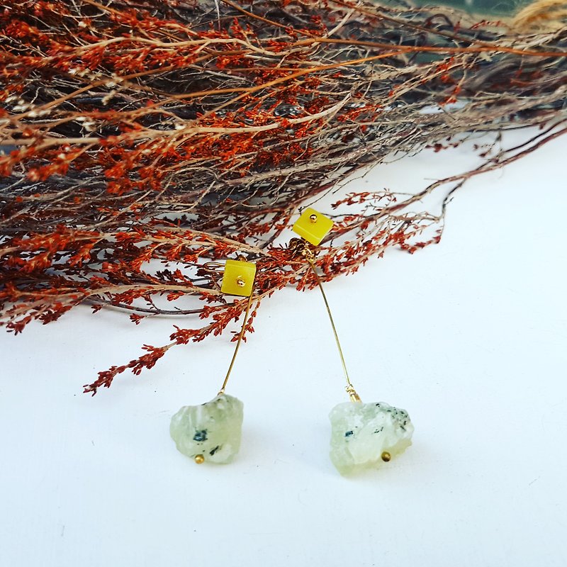 Bronze Handmade _ Activity Two Pairs of Lemon Stone _ Grape Stone Draped Ear Pin & Ear Drop Earrings - Earrings & Clip-ons - Jade Green