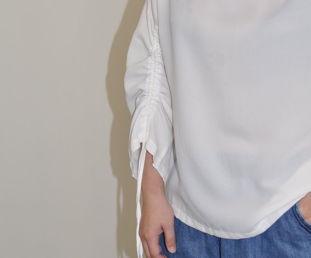 フラット135 X台湾デザイナーシリーズ綿100％弾性ラウンドネックショートバージョンTシャツMIT 5色        