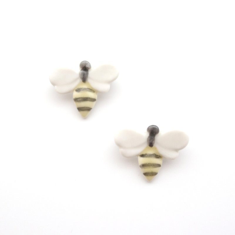 Bee brooch - Brooches - Porcelain Yellow