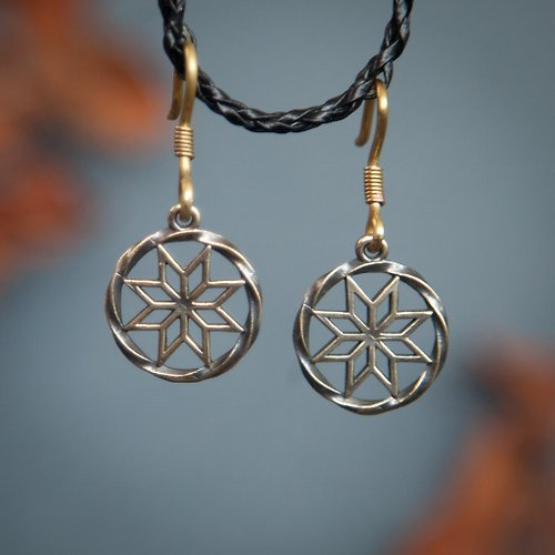 NorthernPath Alatir star earrings. Perun star. Star jewelry. Slavic necklace. Sun Amulet.