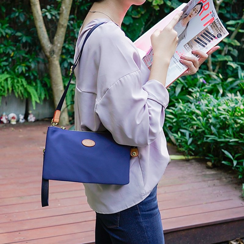 休閒三層式小包手拿包斜背包(藍色) - 側背包/斜背包 - 尼龍 藍色