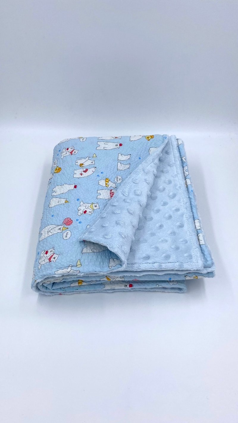 Polar Bear Blue Background-Comma Quilt - ของขวัญวันครบรอบ - ผ้าฝ้าย/ผ้าลินิน สีน้ำเงิน