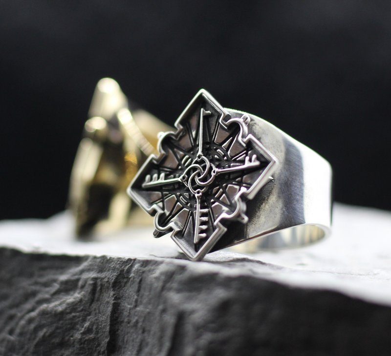 Corvo Attaon Dishonorde Man jewelry Ring - 戒指 - 純銀 銀色