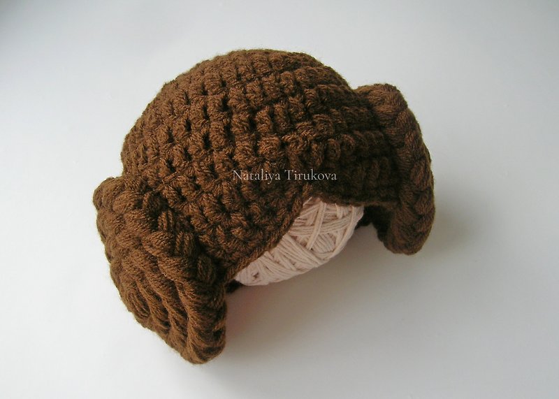 かぎ針編みのレイア姫の帽子 |かぎ針編みウィッグ |ハロウィン帽子のサイズは赤ちゃんから大人まで - 帽子 - 刺しゅう糸 ブラウン