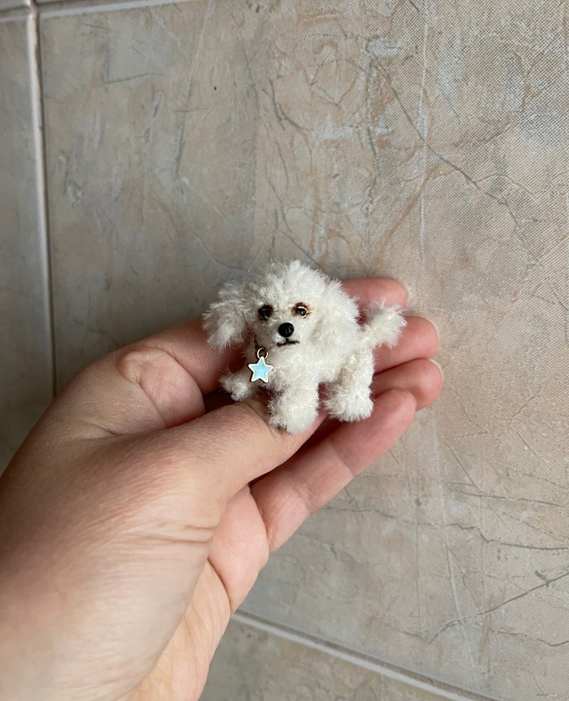 Miniature realistic poodle dog maltipoo puppy ooak pet replica 1 to 6 scale toy - Knitting, Embroidery, Felted Wool & Sewing - Thread White