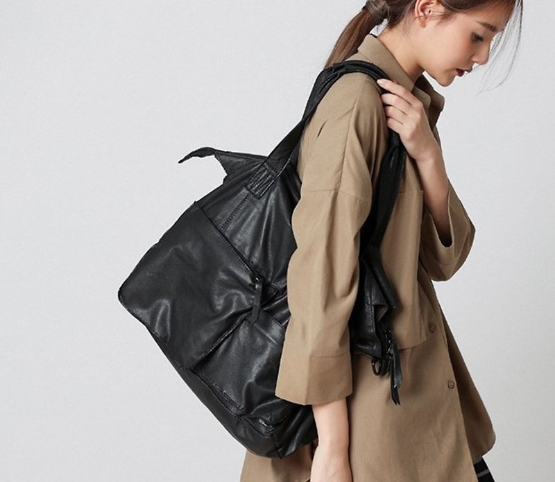Broken edge personality pocket pocket portable shoulder leather dual-use bag - Messenger Bags & Sling Bags - Genuine Leather Black