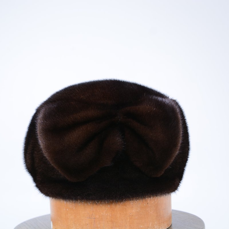 Women's Winter Warm Mink Beret 100% Real Mink Fur Dark Brown and Black Color - 帽子 - 其他材質 黑色