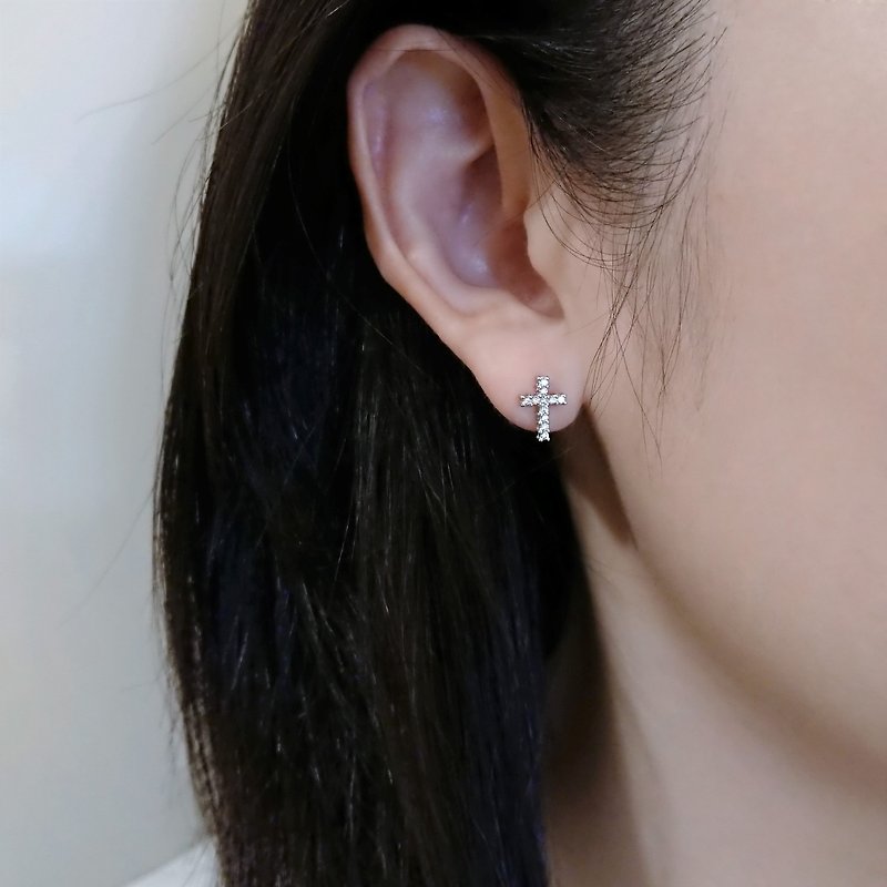 Natural Diamond Cross 18K White Solid Gold Stud Earrings | JSE08 - ต่างหู - เพชร สีเงิน